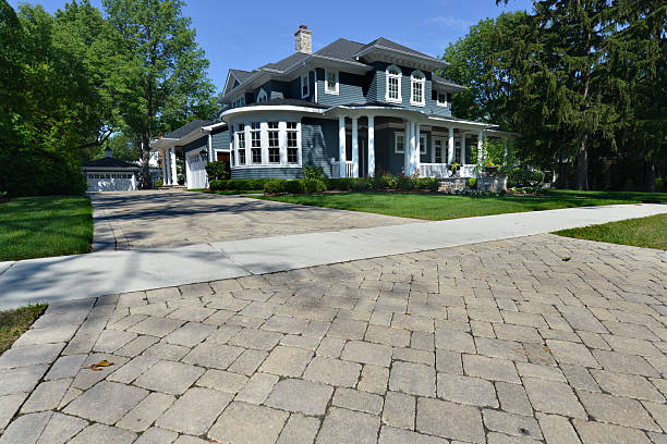 Best Custom Driveway Pavers  in Shackle Island, TN